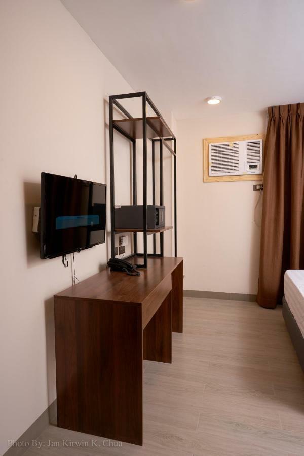 Griffin Hotel And Suites Cebu Ngoại thất bức ảnh